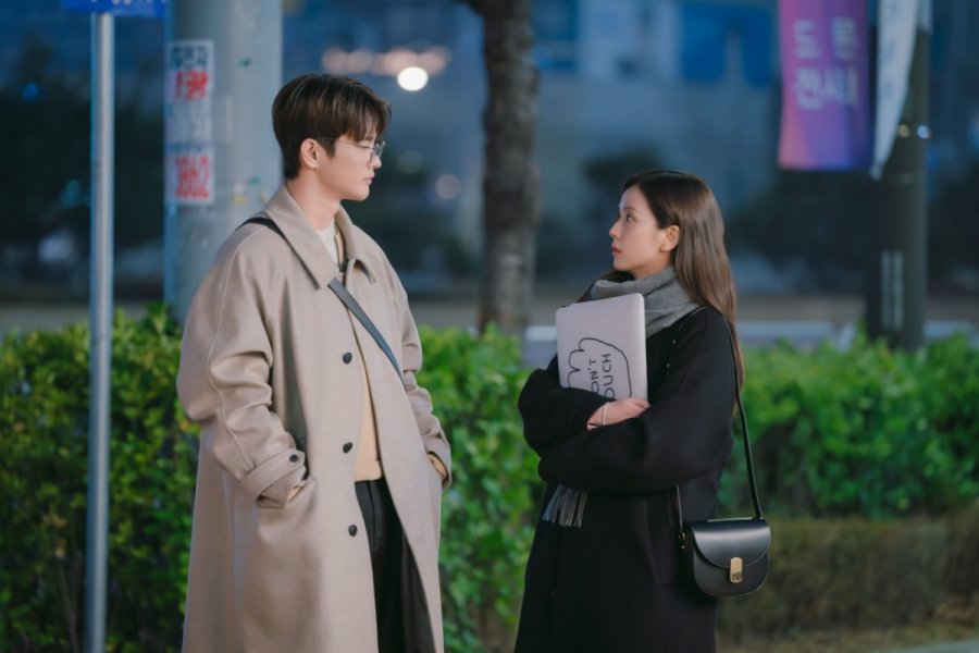 Boyfriend on Demand Eps 6-8 – Running Scared